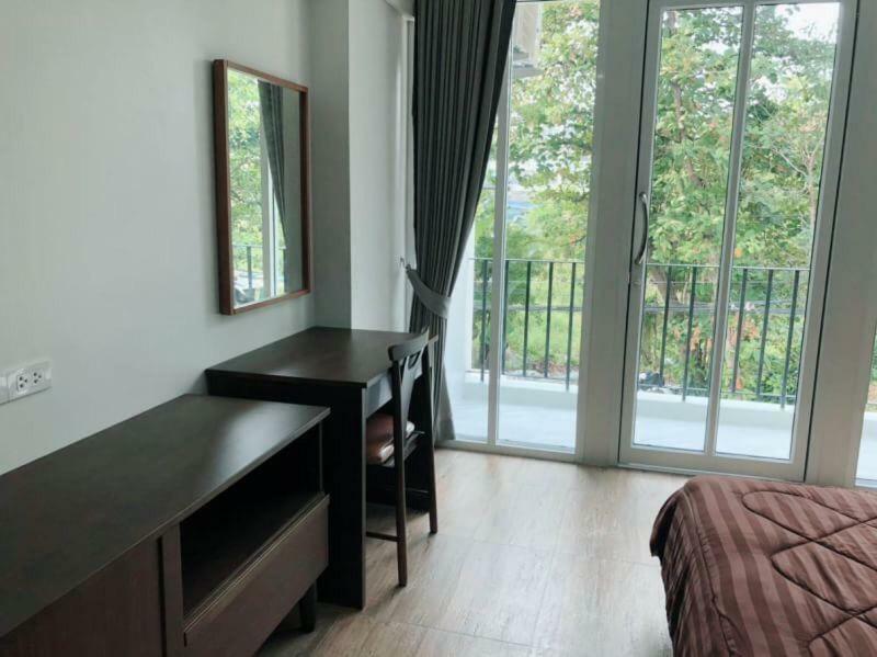 Teak Villa Бангкок Экстерьер фото